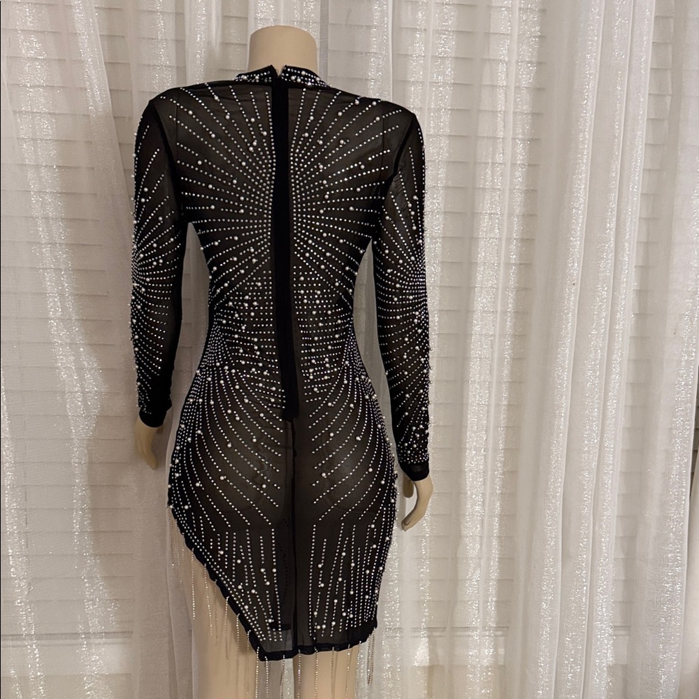 Elegant Black Sheer Dress with Rhinestone Detailing - Picture 5 of 7